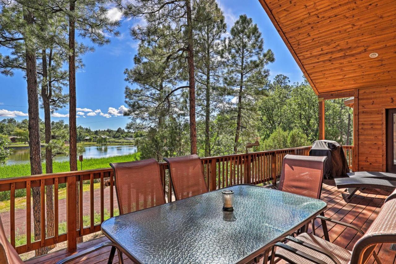 Serene Lakeside Cabin With Decks And Edler Lake Views! Pinetop-Lakeside Luaran gambar