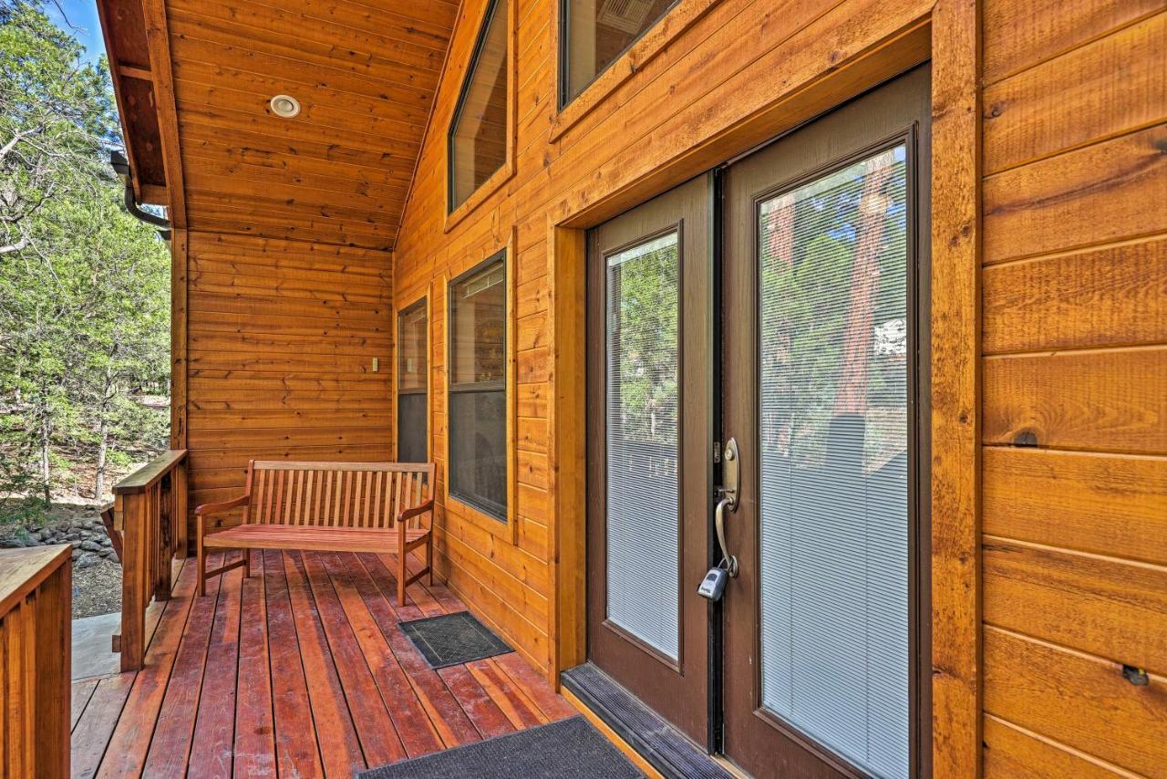 Serene Lakeside Cabin With Decks And Edler Lake Views! Pinetop-Lakeside Luaran gambar