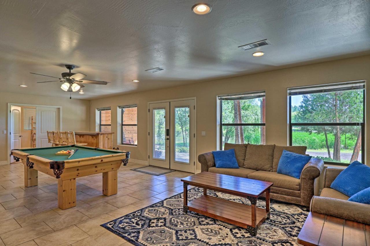 Serene Lakeside Cabin With Decks And Edler Lake Views! Pinetop-Lakeside Luaran gambar