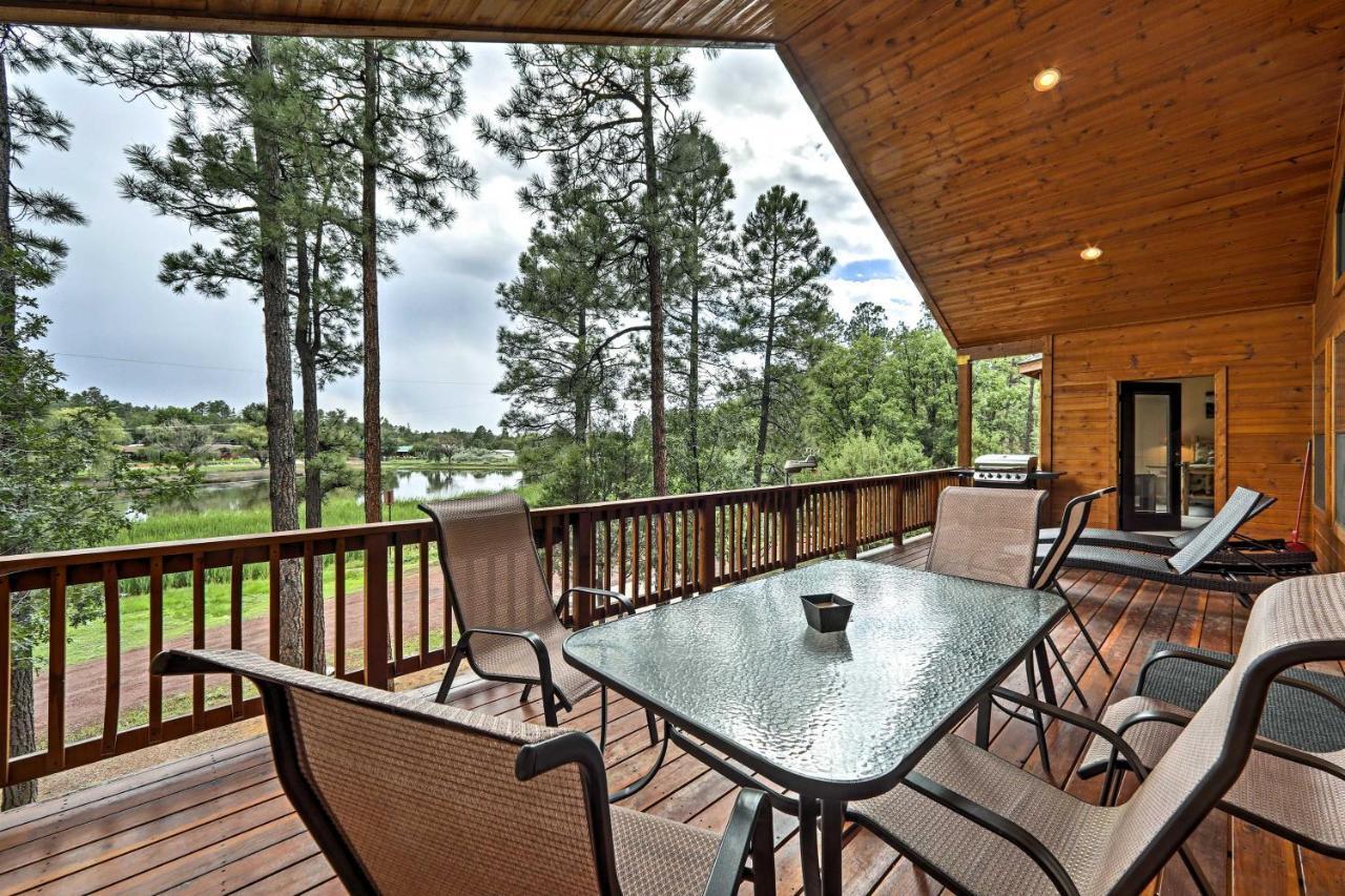 Serene Lakeside Cabin With Decks And Edler Lake Views! Pinetop-Lakeside Luaran gambar